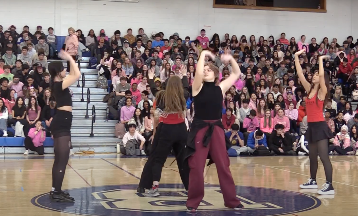 Students Shock with a K-Pop and Lock