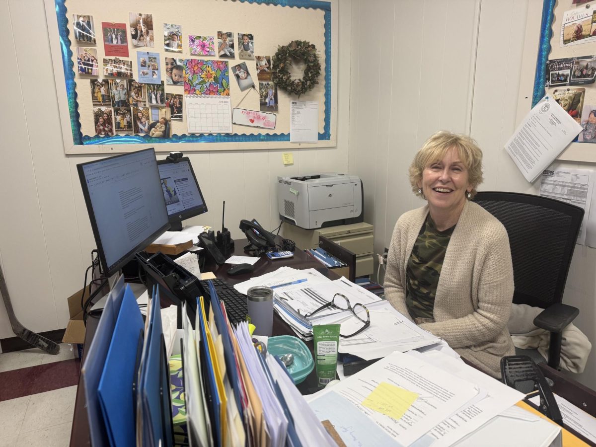 Noreen Devlin Retires from Special Services